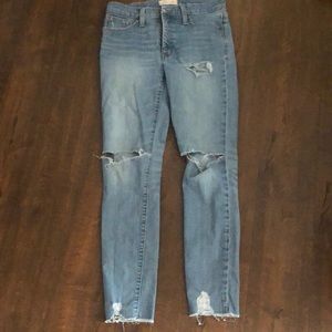 Madewell 9” Raw Hem Skinny Jeans